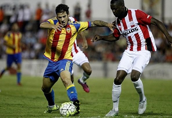Santi Mina